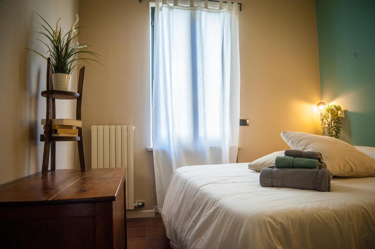 Xx9 Apartment Parma Bagian luar foto